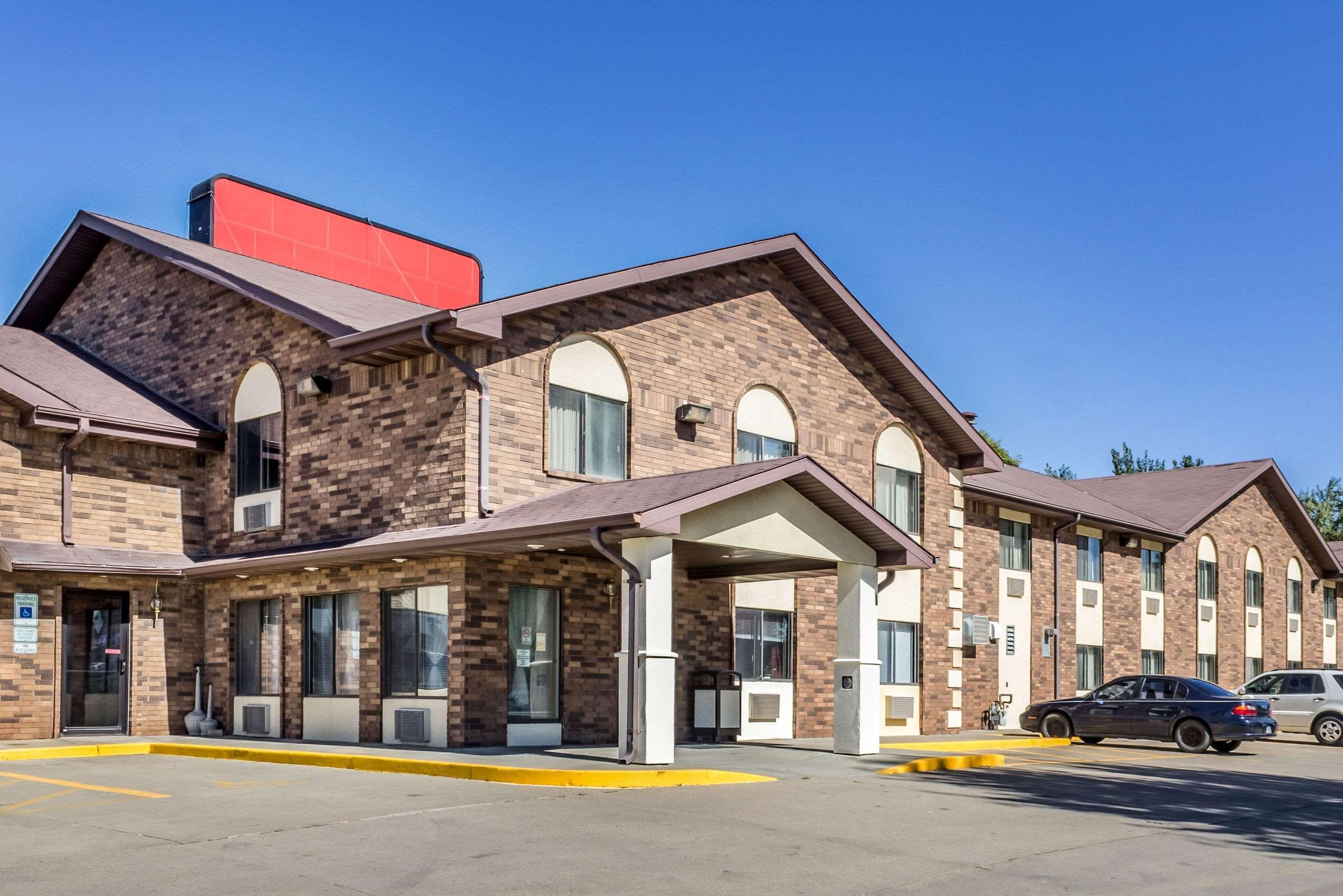 Econo Lodge North Sioux Falls Exterior photo